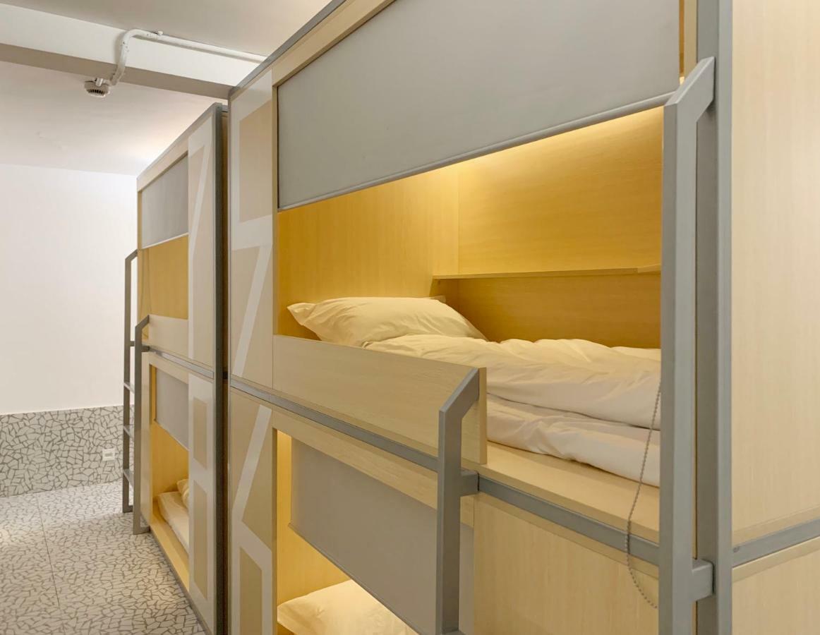 Weflow Hostel เซี่ยงไฮ้ ภายนอก รูปภาพ